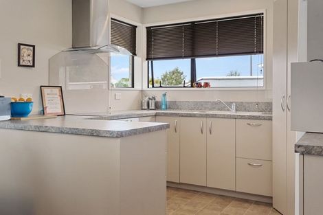 Photo of property in 1/201 Harewood Road, Papanui, Christchurch, 8053