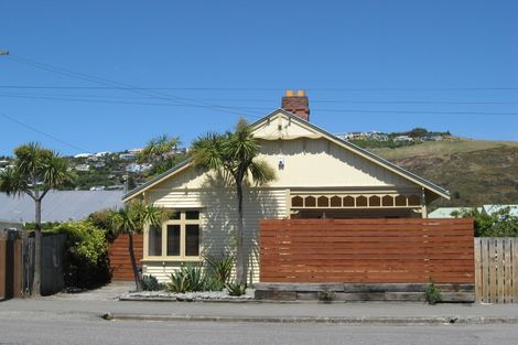 Photo of property in 17 Hardwicke Street, Sumner, Christchurch, 8081