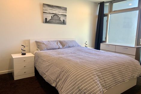 Photo of property in 2/272 Marine Parade, New Brighton, Christchurch, 8061