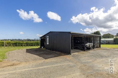 Photo of property in 88 Taupaki Road, Taupaki, Henderson, 0782