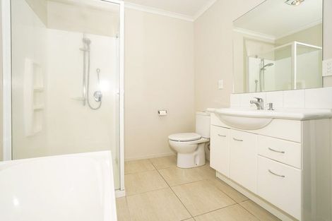 Photo of property in 127 Wallace Road, Temple View, Hamilton, 3289