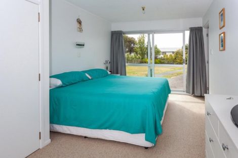 Photo of property in 103 Martyn Road, Whangamata, 3620