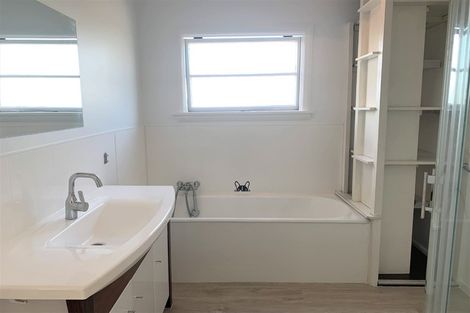 Photo of property in 12 Philpotts Road, Mairehau, Christchurch, 8052