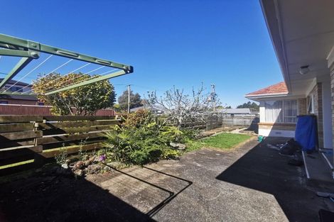 Photo of property in 2 Kelvyn Grove, Manurewa, Auckland, 2102