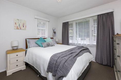 Photo of property in 77 Raukawa Street, Stokes Valley, Lower Hutt, 5019