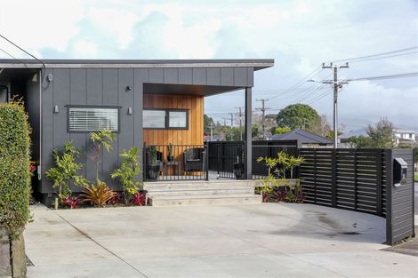 Photo of property in 281 Frankley Road, Ferndale, New Plymouth, 4310