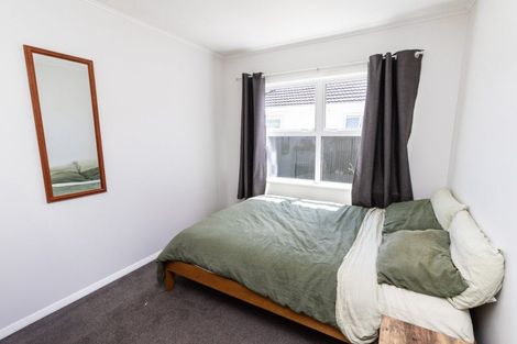 Photo of property in 43 Norfolk Street, Wainuiomata, Lower Hutt, 5014