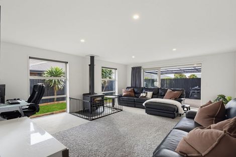 Photo of property in 9 Lawrence Drive, Rolleston, 7614