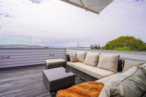 Photo of property in 25 Dunedin Street, Saint Marys Bay, Auckland, 1011