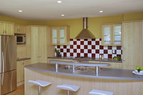 Photo of property in 15 Avon Gate, Russley, Christchurch, 8042