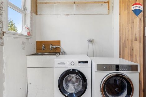 Photo of property in 206 Cambridge Terrace, Naenae, Lower Hutt, 5011