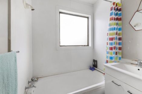 Photo of property in 56b Pohutukawa Drive, Owhata, Rotorua, 3010