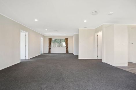 Photo of property in 16 Frisken Place, Lynmore, Rotorua, 3010