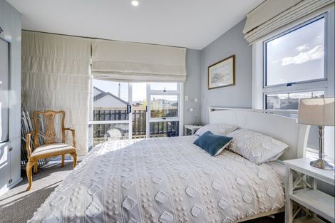 Photo of property in 3/30 Meeanee Quay, Westshore, Napier, 4110