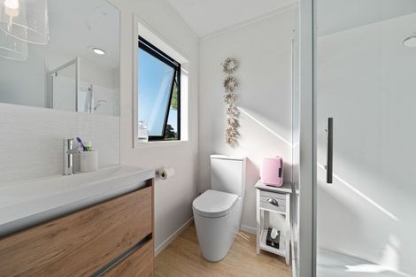 Photo of property in 66c Thomas Road, Carrington, Carterton, 5791