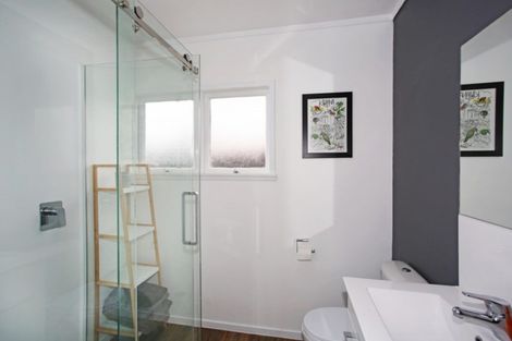 Photo of property in 2/55 Willis Road, Papakura, 2110