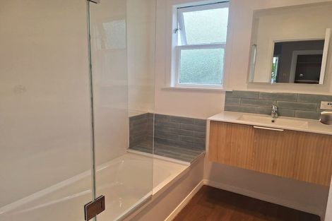 Photo of property in 5 Birch Grove, Pinehaven, Upper Hutt, 5019