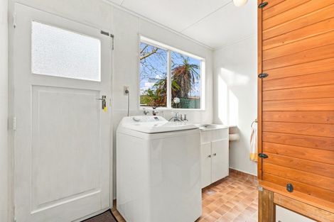 Photo of property in 12 Dawson Street, Pahiatua, 4910