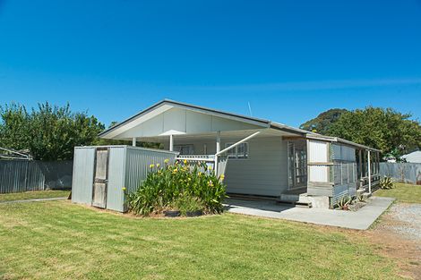 Photo of property in 34 Ida Road, Outer Kaiti, Gisborne, 4010
