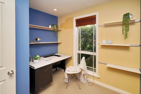 Photo of property in 15 Avon Gate, Russley, Christchurch, 8042