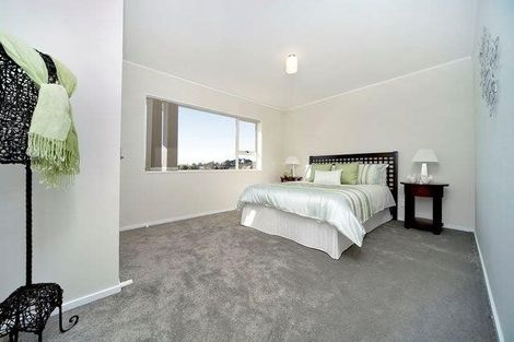 Photo of property in 2/25 Kopara Place, Clendon Park, Auckland, 2103