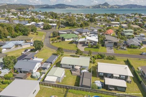Photo of property in 23 Hawk Hill Crescent, Cooks Beach, Whitianga, 3591