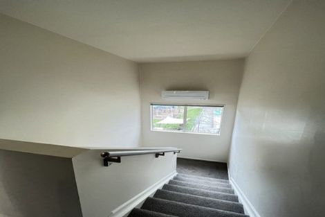 Photo of property in 3/57 Gladstone Road, Northcote, Auckland, 0627