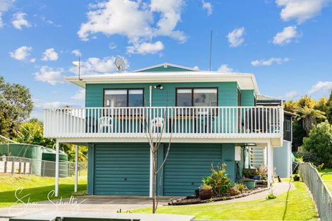 Photo of property in 25 Ngatoto Road, Tinopai, Matakohe, 0593