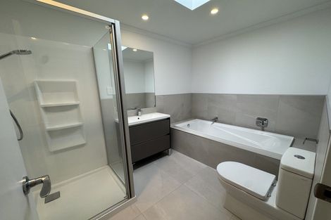 Photo of property in 20 Gilbert Hall Way, Swanson, Auckland, 0614