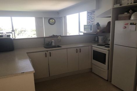 Photo of property in 89 Miromiro Road, Normandale, Lower Hutt, 5010