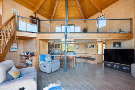 Photo of property in 7 Soucis Lane, Okiwi Bay, French Pass, 7193