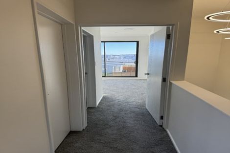 Photo of property in 14 Parahau Road, Papakura, 2110