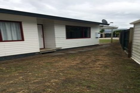 Photo of property in 13b Emery Place, Papamoa Beach, Papamoa, 3118