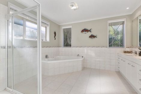 Photo of property in 31 Revell Drive, Ohauiti, Tauranga, 3112