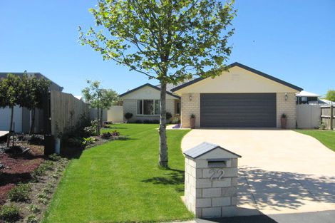 Photo of property in 22 Woodhurst Drive, Casebrook, Christchurch, 8051