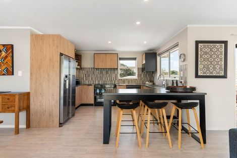 Photo of property in 105a Brook Place, Whangamata, 3620