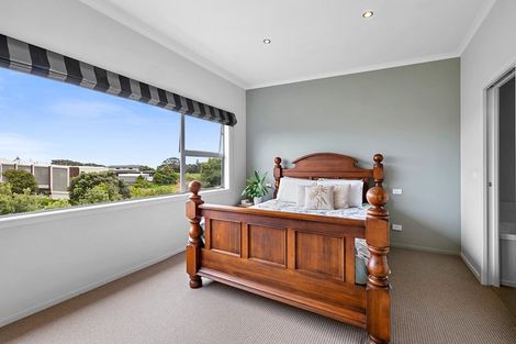 Photo of property in The Strand, 4/16 Ronald Street, Strandon, New Plymouth, 4312