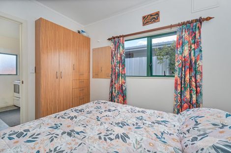 Photo of property in 25 Whitby Avenue, Whitianga, 3510