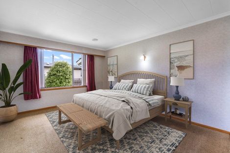 Photo of property in 36 Hillary Street, Winton, 9720