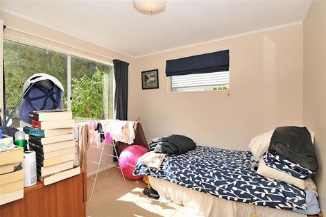 Photo of property in 15 Westhaven Drive, Tawa, Wellington, 5028