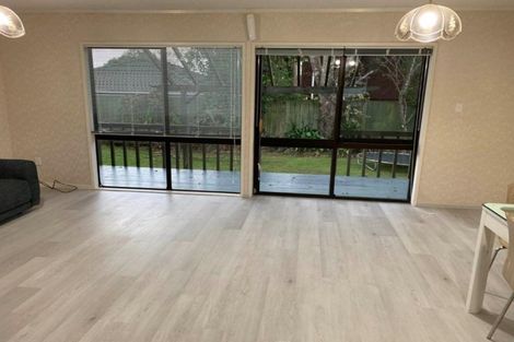 Photo of property in 1/8 Eastridge Court, Northpark, Auckland, 2013