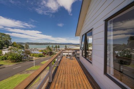 Photo of property in 36 Centennial Drive, Whitianga, 3510