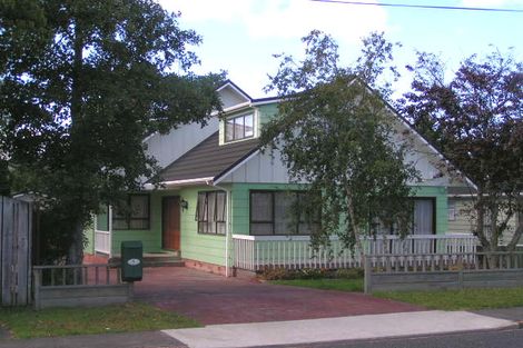 Photo of property in 7 Merriefield Avenue, Forrest Hill, Auckland, 0620