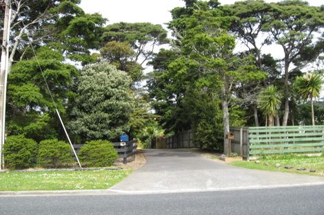 Photo of property in 25 Muriwai Road, Waimauku, 0812