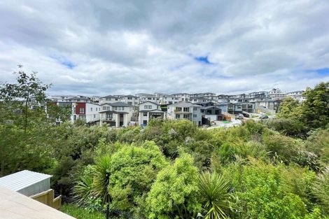 Photo of property in 20 Baumea Rise, Massey, Auckland, 0614