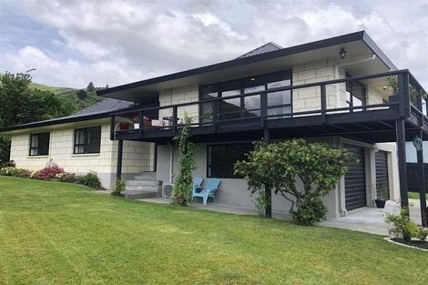 Photo of property in 108 Moana View Road, Waikawa, Picton, 7220