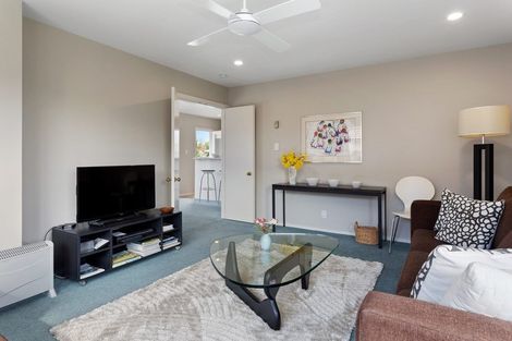 Photo of property in 9 Solway Avenue, Ilam, Christchurch, 8041