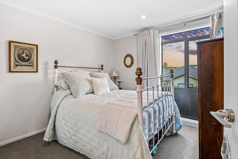 Photo of property in 14b Dida Park Drive, Kumeu, 0810