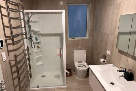 Photo of property in 38b Emerald Hill Drive, Birchville, Upper Hutt, 5018