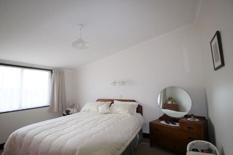 Photo of property in 150 Perth Street, Holmes Hill, Oamaru, 9401